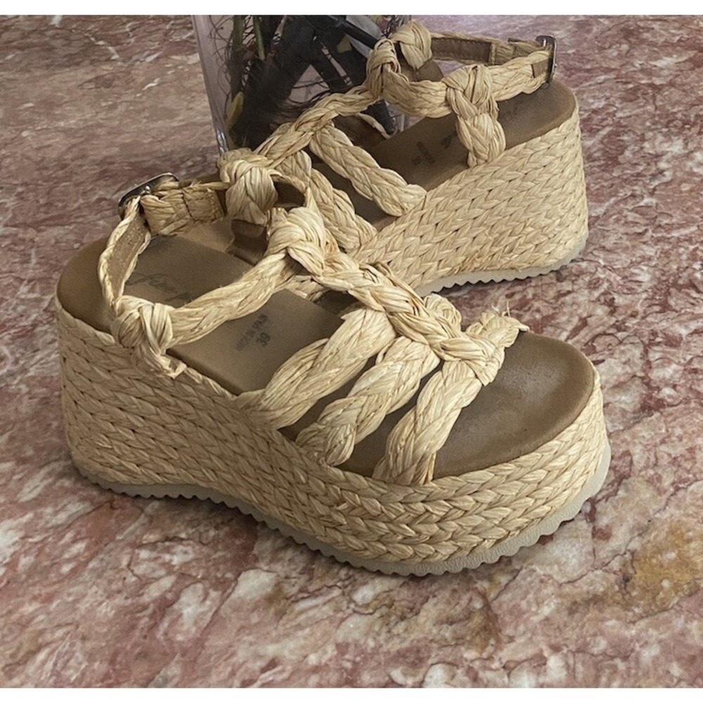 Free People Raffia Rendevous Braid Boho‎ Buckle Platform Sandals 39/ US 9, $240